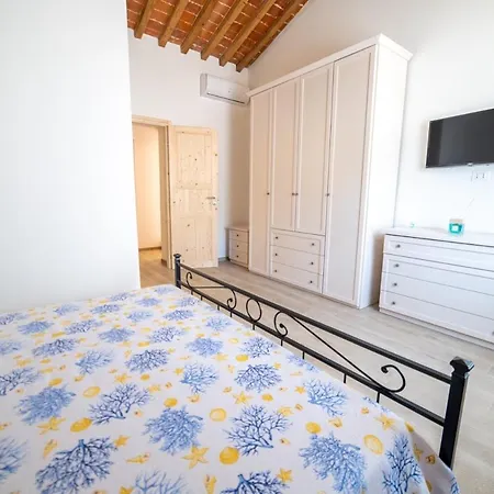 Achille Apartment